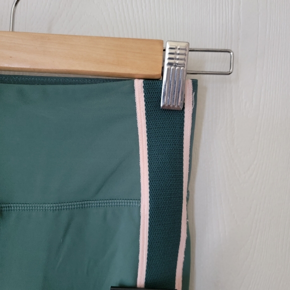 New Balance High Rise 7/8 Tight - Picture 5 of 9